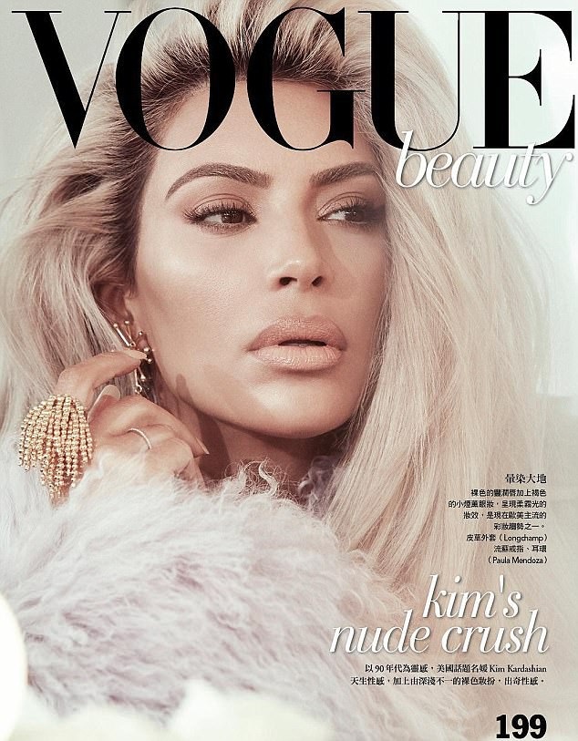 Kim Kardashian đẹp như mộng trong bộ ảnh mới - 6
Kim Kardashian cùng chồng vừa đón đứa con thứ 3 nhờ phương pháp mang thai hộ