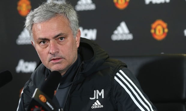 Mourinho đòi nhận giải “cư xử đẹp nhất” - 1 HLV Mourinho đòi nhận giải cư xử đẹp nhất ở mùa này