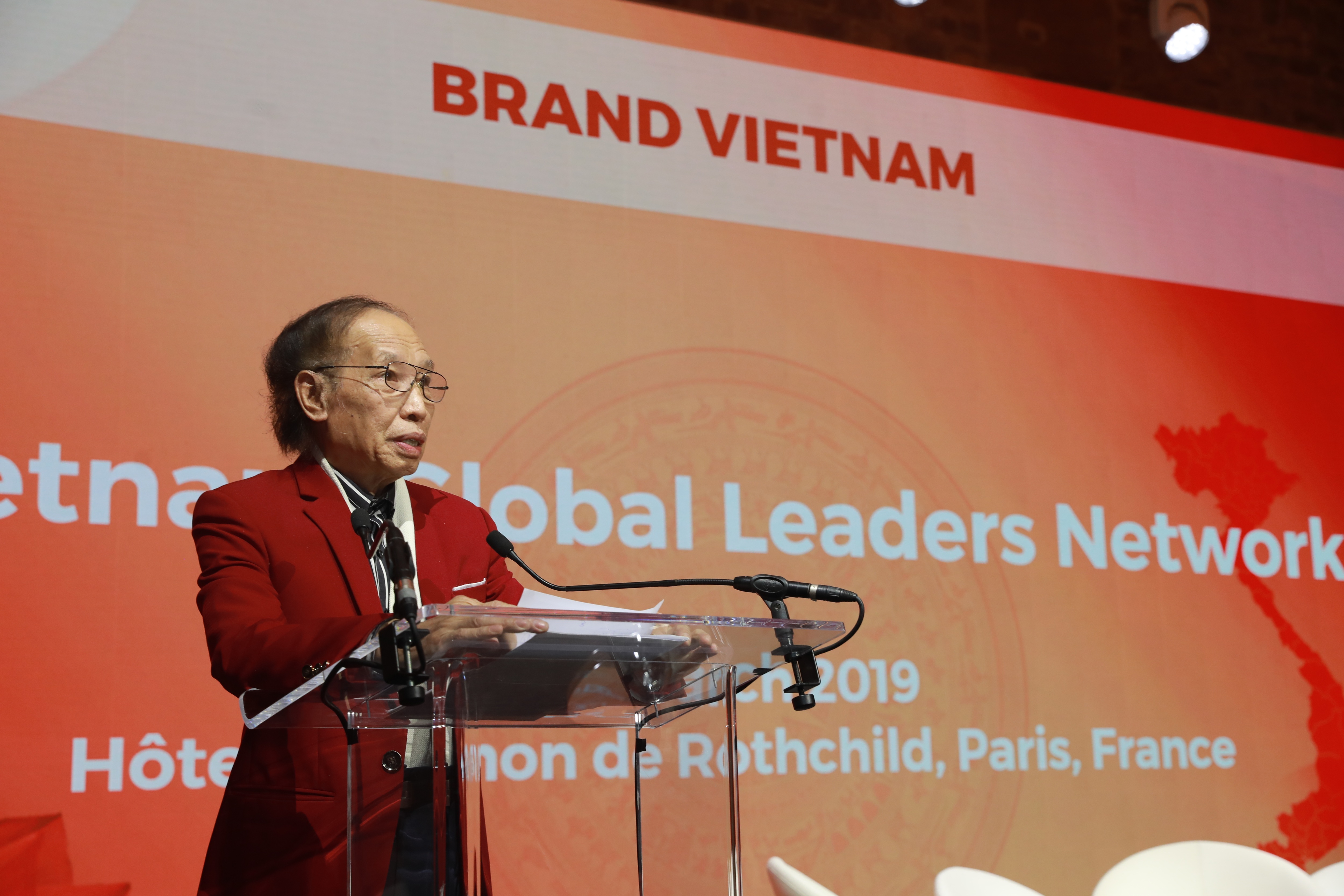 Chính thức phát động Giải thưởng Nhân tài Đất Việt 2019 tại Paris