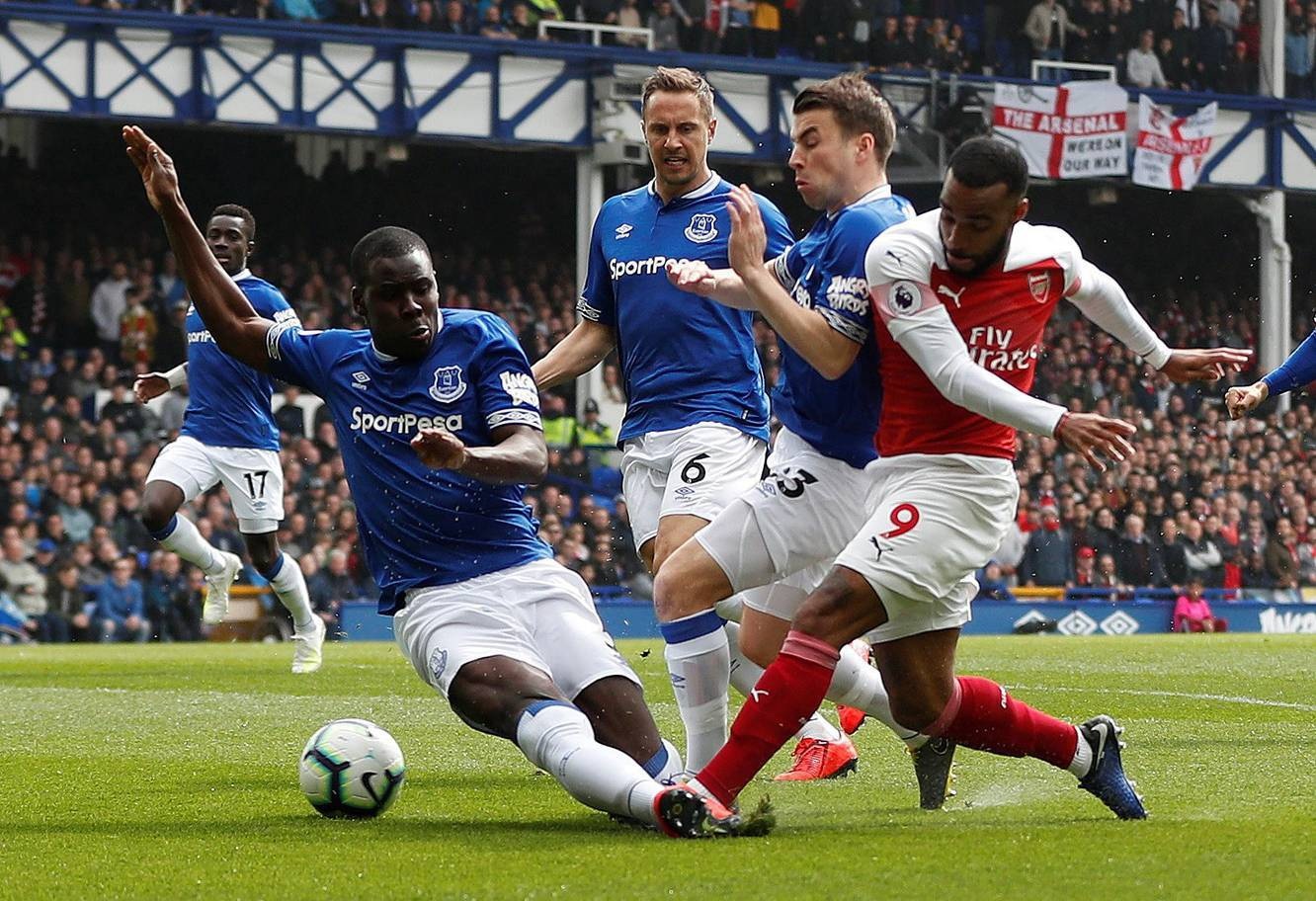 Những khoảnh khắc "tắt lịm" của Arsenal trước Everton