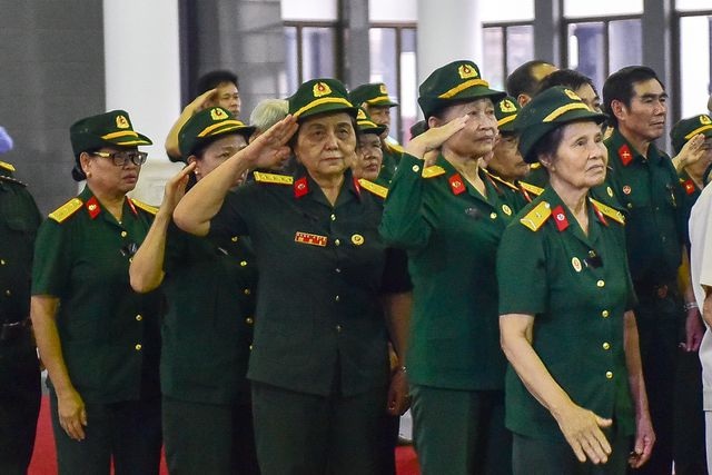 Nữ lái xe Trường Sơn nhớ lại "lời xin lỗi" của Trung tướng Đồng Sỹ Nguyên