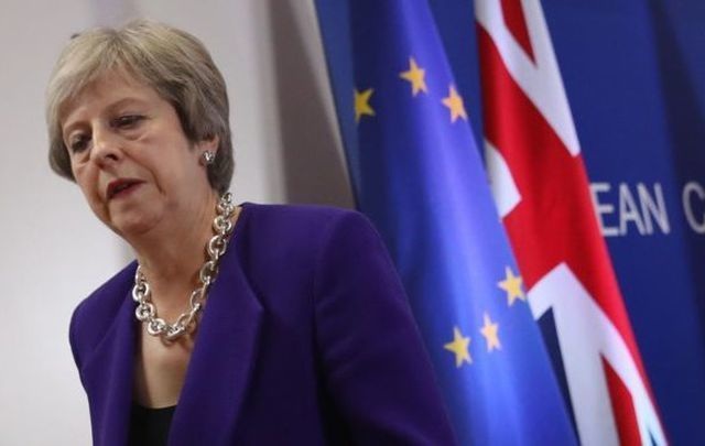 EU nhất trí lùi thời hạn “ra đi” của Anh sau cuộc họp khẩn