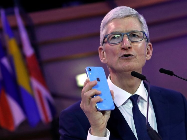 Tim Cook chia sẻ thói quen để giúp không bị “nghiện” iPhone