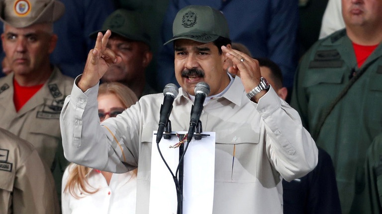 Nga bác tin bàn bạc đưa Tổng thống Venezuela ra nước ngoài giữa lúc căng thẳng
