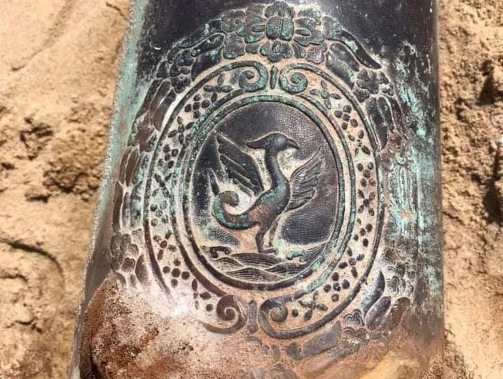 Súng thần công niên đại 200 năm vừa được phát hiện ở Đà Nẵng
