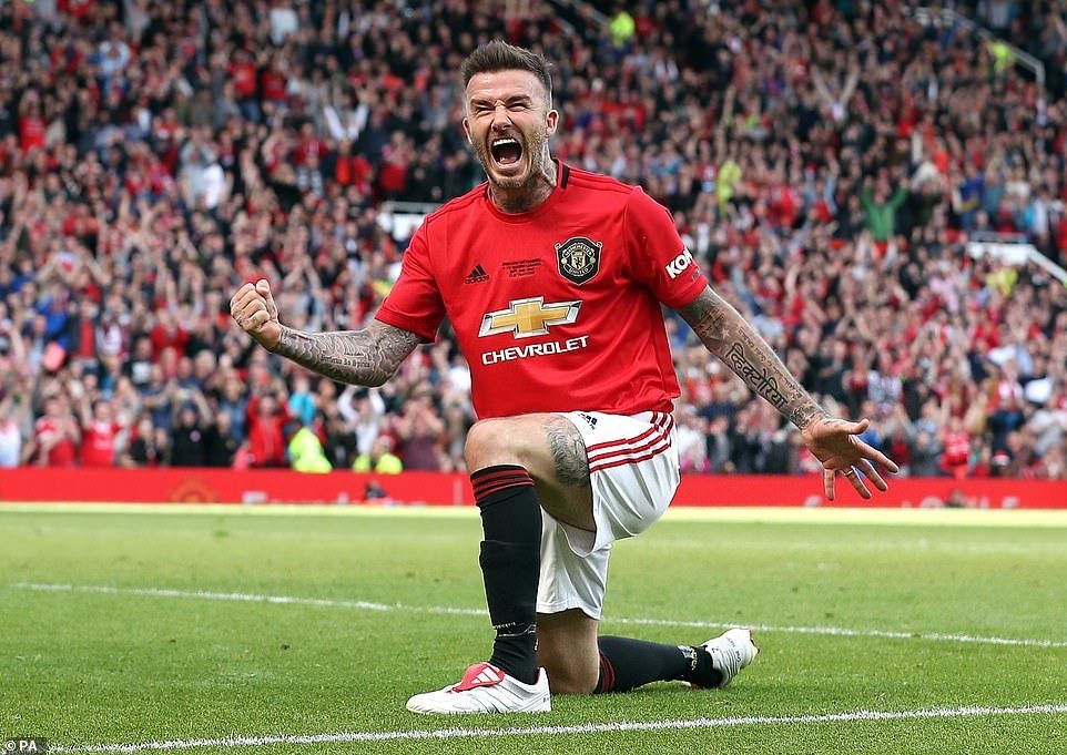 Beckham tỏa sáng, huyền thoại Man Utd thắng huyền thoại Bayern 5-0