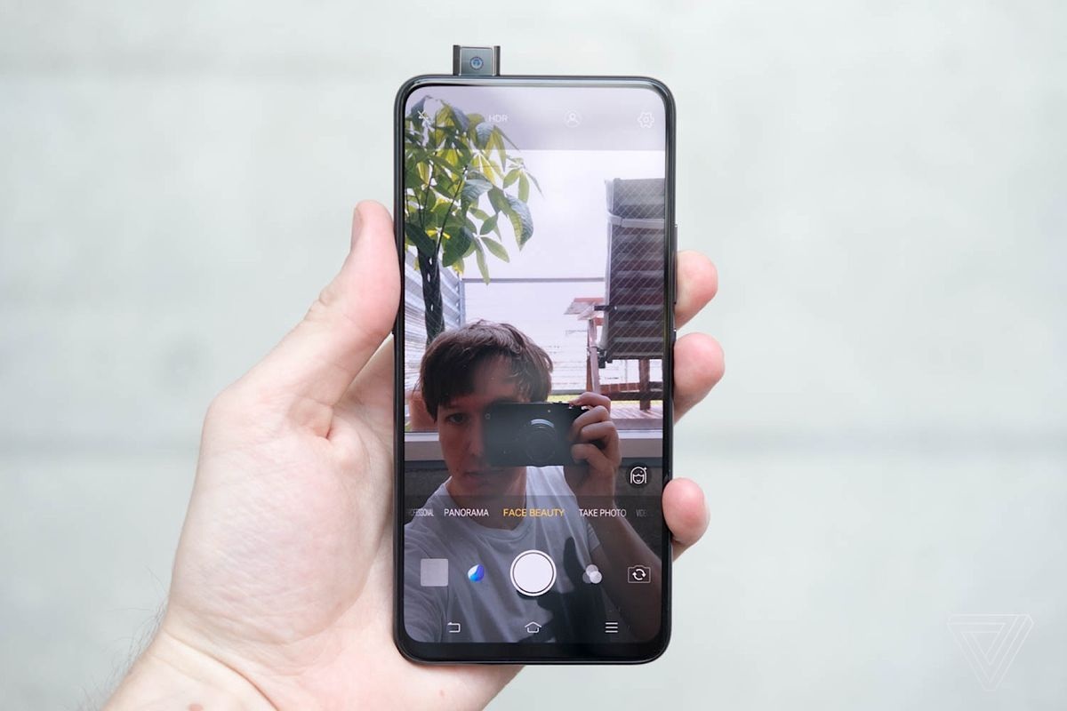 Huawei chuẩn bị bán smartphone camera trượt đầu tiên tại Việt Nam