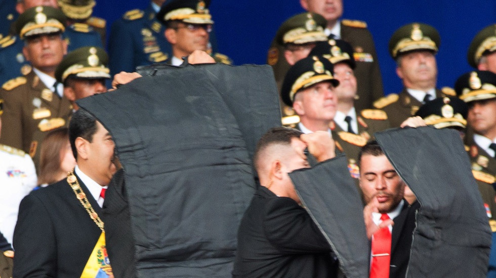Tổng thống Venezuela tố nước ngoài "bơm" 20 triệu USD nhằm ám sát ông