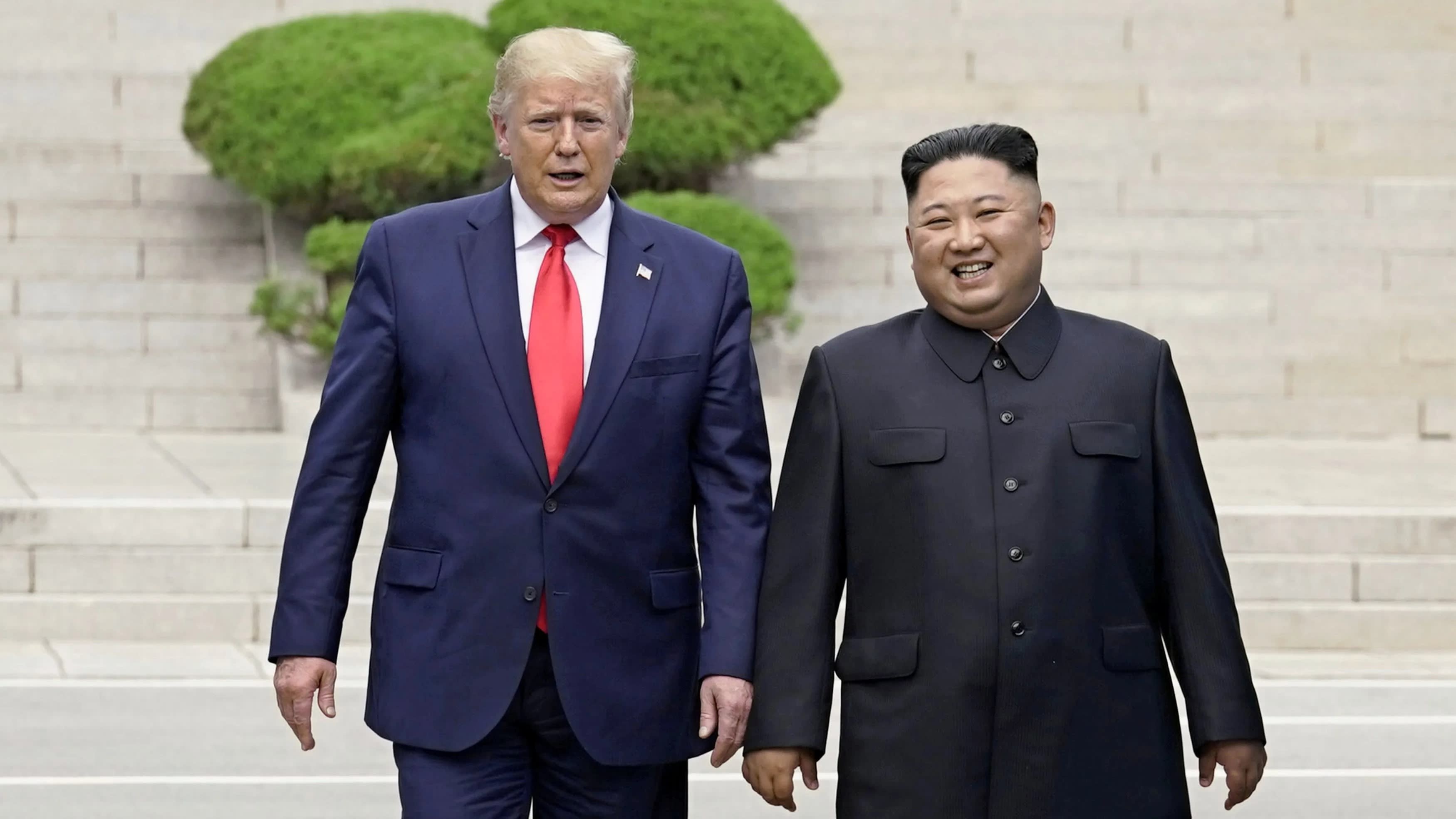 Chiến thắng chính trị của ông Trump sau cuộc gặp lịch sử với ông Kim Jong-un