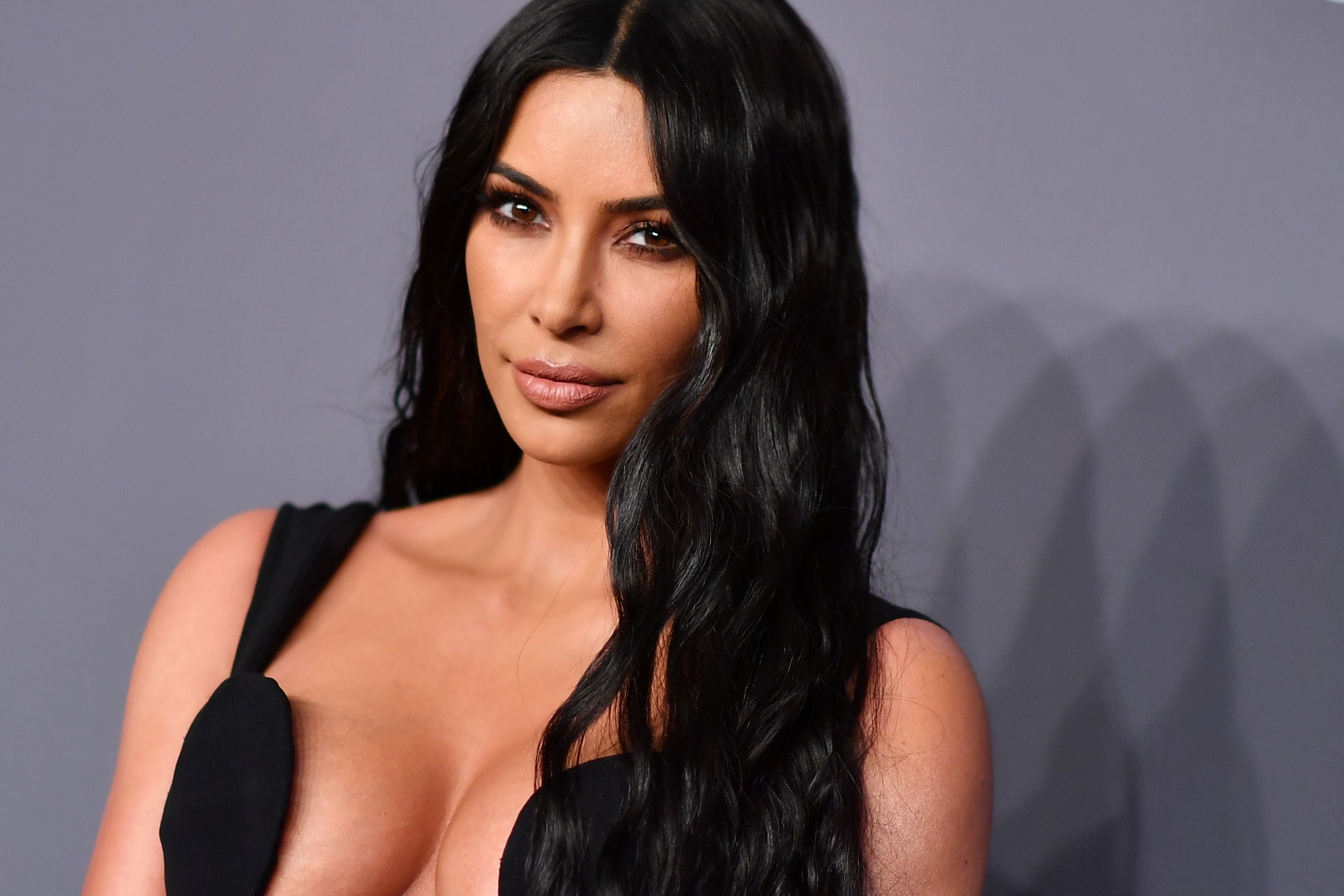 Kim Kardashian thắng kiện 2,7 triệu USD vì bị hãng thời trang “nhái” phong cách