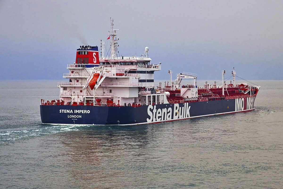 Nga bị nghi hợp tác với Iran để bắt tàu chở dầu Anh