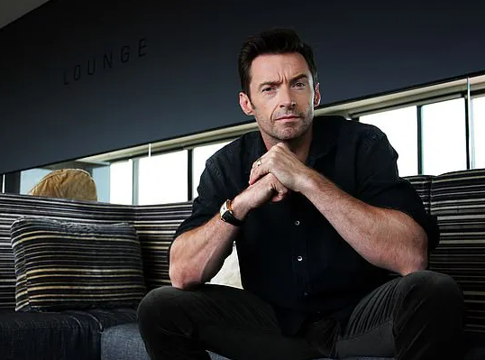 Câu hỏi giúp Hugh Jackman duy trì hôn nhân với vợ hơn 13 tuổi suốt 23 năm qua