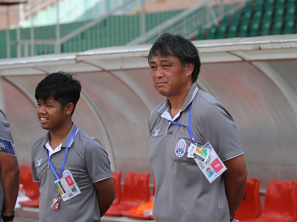 HLV U18 Campuchia không tin rằng có thể đánh bại cả Việt Nam lẫn Thái Lan