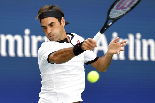 US Open 2019: Roger Federer phủ nhận dùng chiêu trò để thắng trận