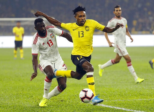 Malaysia 1-2 UAE: Cú đúp của Mabkhout