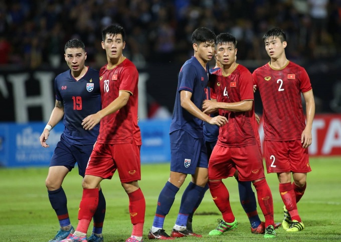 Đội tuyển Việt Nam tụt 2 bậc sau trận hòa trước Thái Lan