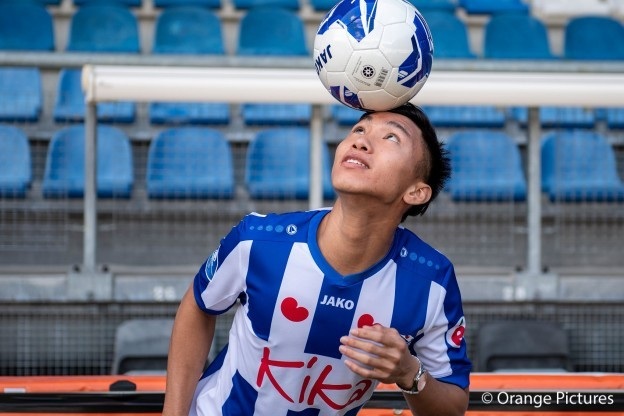 Từ Hà Lan, Đoàn Văn Hậu gửi lời chúc CLB Hà Nội chiến thắng tại AFC Cup