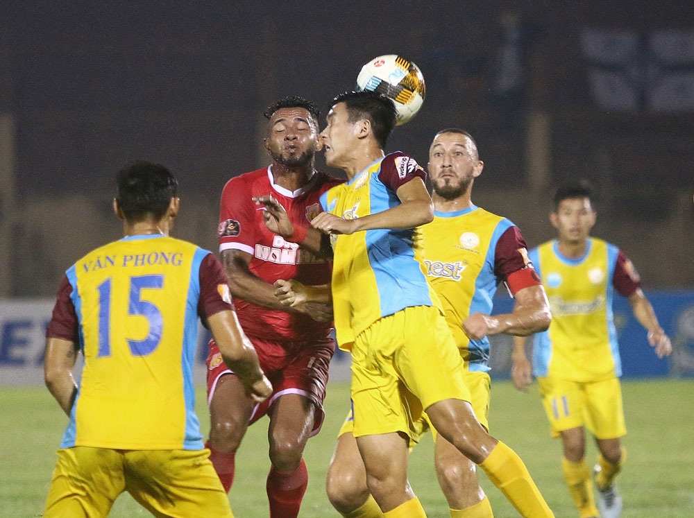 Vòng 25 V-League: Thanh Hoá và Khánh Hoà tranh vé trụ hạng