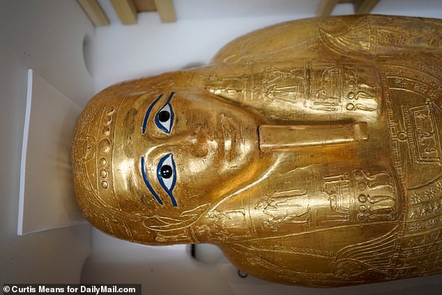 Quách vàng trị giá 4 triệu USD được trả lại cho Ai Cập sau khi bị đánh cắp
