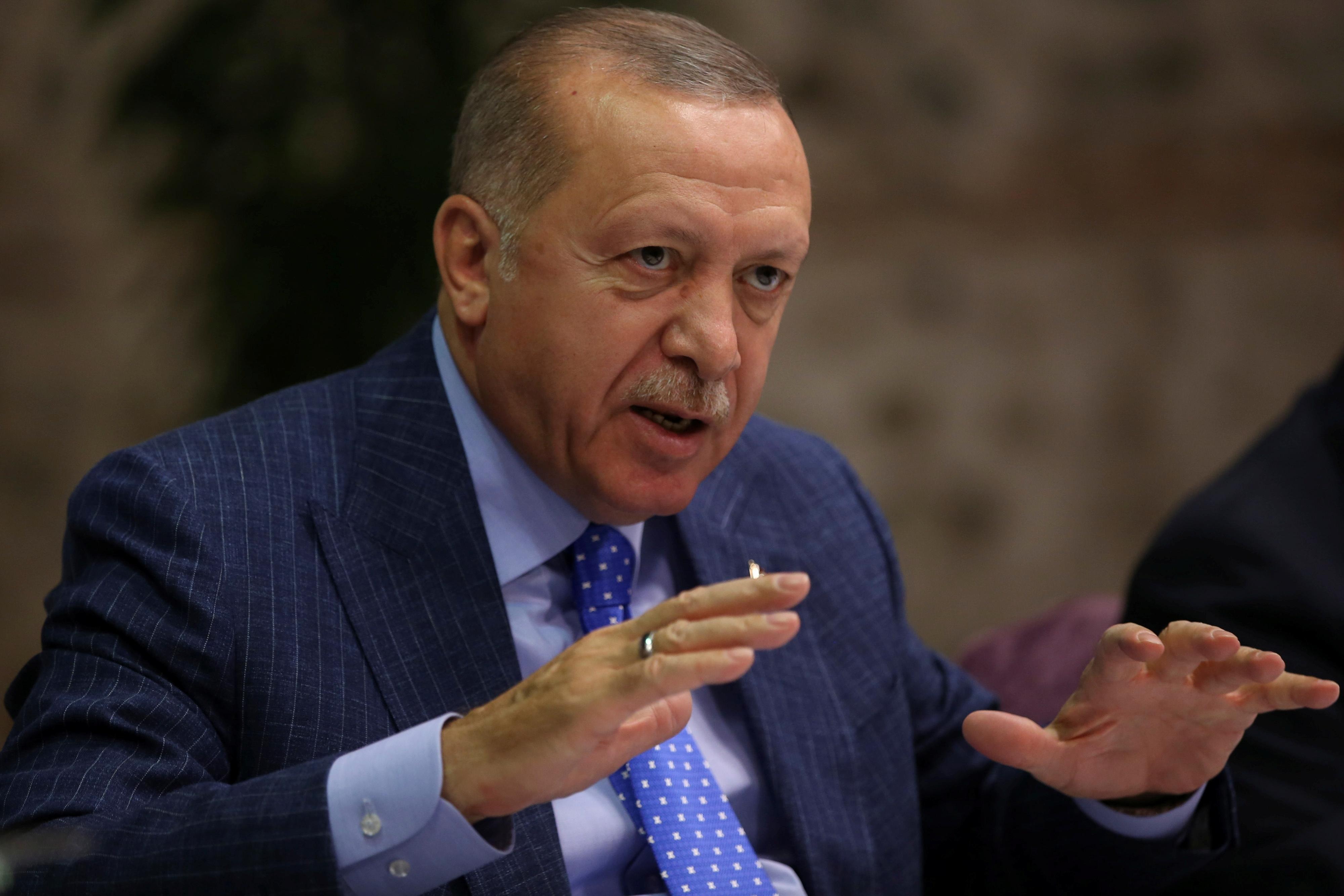 Tổng thống Thổ Nhĩ Kỳ ra tối hậu thư, dọa “nghiền đầu" lực lượng người Kurd