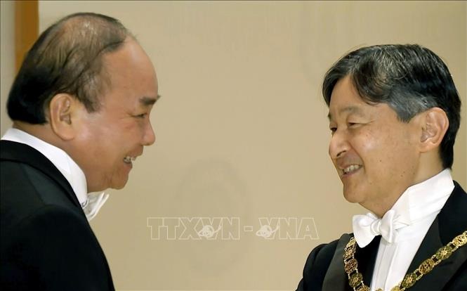 Thủ tướng dự lễ đăng quang của Nhà vua Nhật Bản