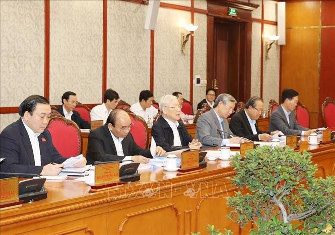 Tổng Bí thư chủ trì họp Bộ Chính trị sửa quy định về Ban Chỉ đạo phòng chống tham nhũng
