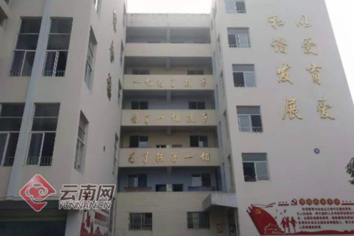 Trung Quốc: Tấn công bằng xút ăn da khiến hơn 50 học sinh mầm non bị thương