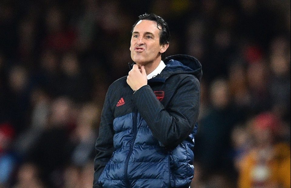 Arsenal sa thải huấn luyện viên Unai Emery