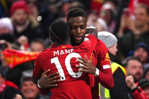 Liverpool 5-2 Everton: Mưa bàn thắng ở Anfield