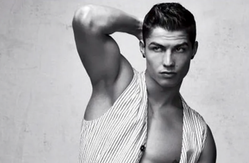 C.Ronaldo bất ngờ lọt top những sao nam ăn mặc xấu nhất hành tinh