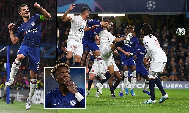 Chelsea vượt khó thành công, á quân Ajax bị loại sau vòng bảng