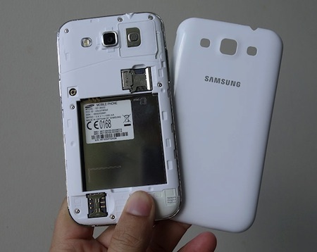 Samsung-galaxy-win-Unbox_11-2508a.jpg