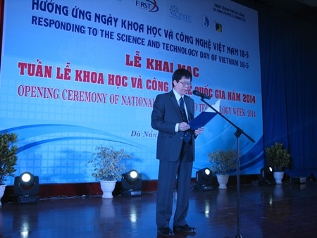 TS. Trần Quốc Khánh, thứ trưởng Bộ Khoa học và Công nghệ phát biểu tại lễ khai mạc