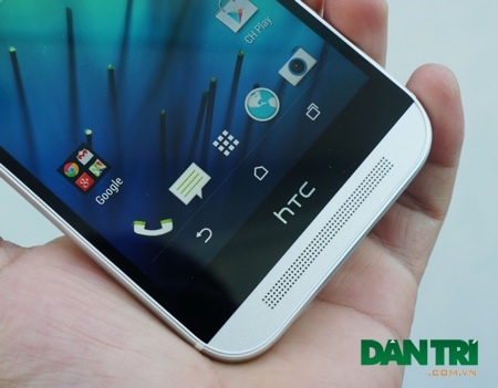 Đập hộp HTC One chính hãng đầu tiên tại Việt Nam