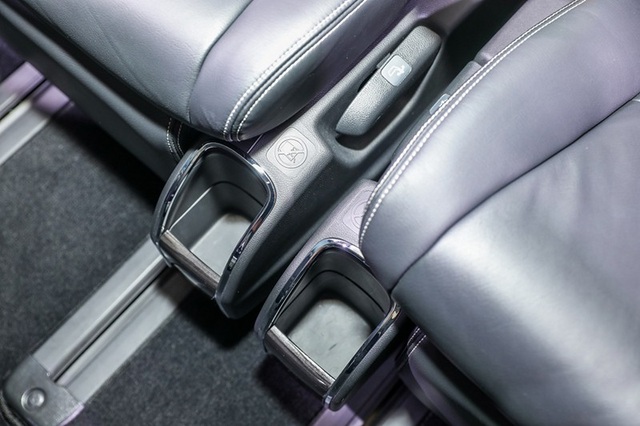 Honda Odyssey có bản nâng cấp ở ASEAN - 9 Honda Odyssey có bản nâng cấp ở ASEAN - 9