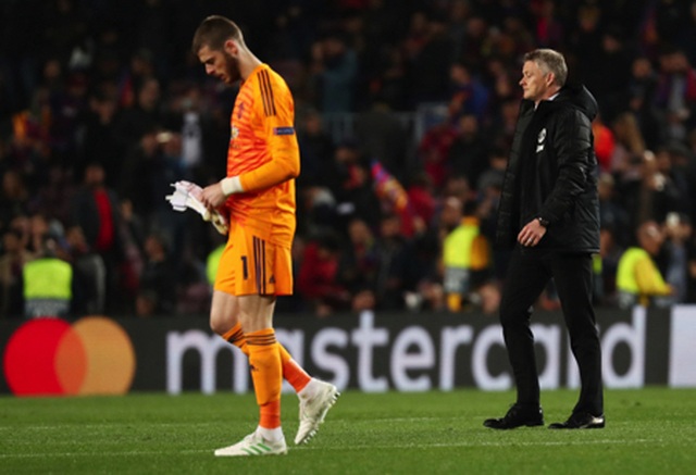 De Gea vượt qua nỗi đau thua trận nhờ có vị hôn thê xinh đẹp - 4 De Gea vượt qua nỗi đau thua trận nhờ có vị hôn thê xinh đẹp - 4