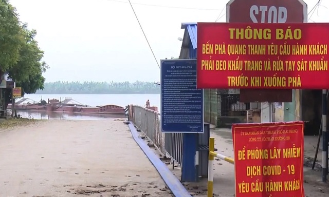 Người lao động mong có thẻ thông hành để đi làm trong thời dịch - 3 Người lao động mong có thẻ thông hành để đi làm trong thời dịch - 3