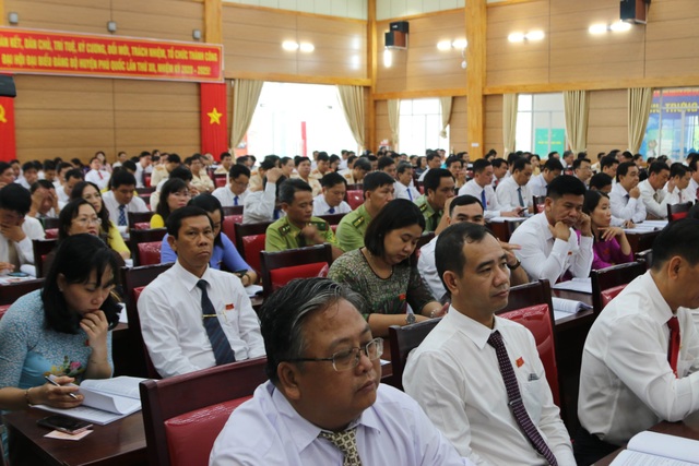 Xây dựng thành phố Phú Quốc văn minh, hiện đại và thân thiện - 5 Xây dựng thành phố Phú Quốc văn minh, hiện đại và thân thiện - 5