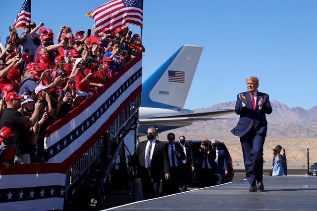 Ái nữ nhà Trump gây quỹ 13 triệu USD giúp cha - 2 Ái nữ nhà Trump gây quỹ 13 triệu USD giúp cha - 2