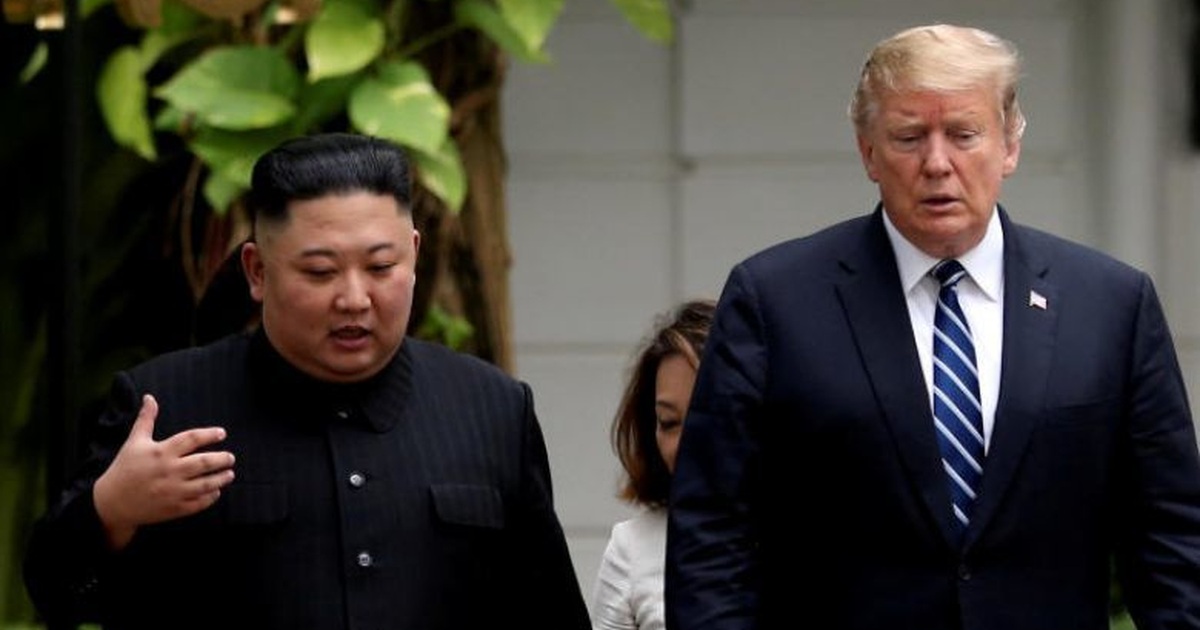 Ông Trump khoe nhận thư "tốt đẹp" từ ông Kim Jong-un