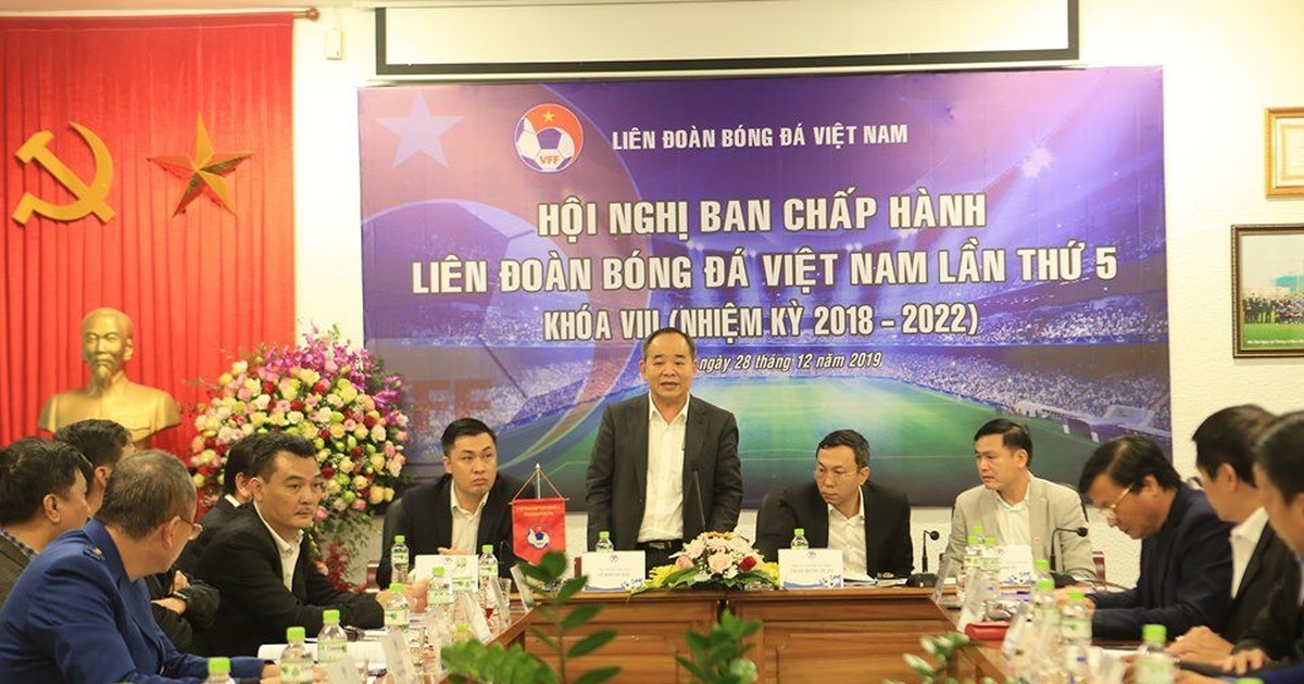 Bóng đá Việt Nam thăng hoa, VFF đạt doanh thu “khủng”