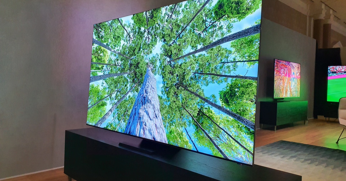 Cận cảnh TV 8K không viền màn hình của Samsung tại CES 2020
