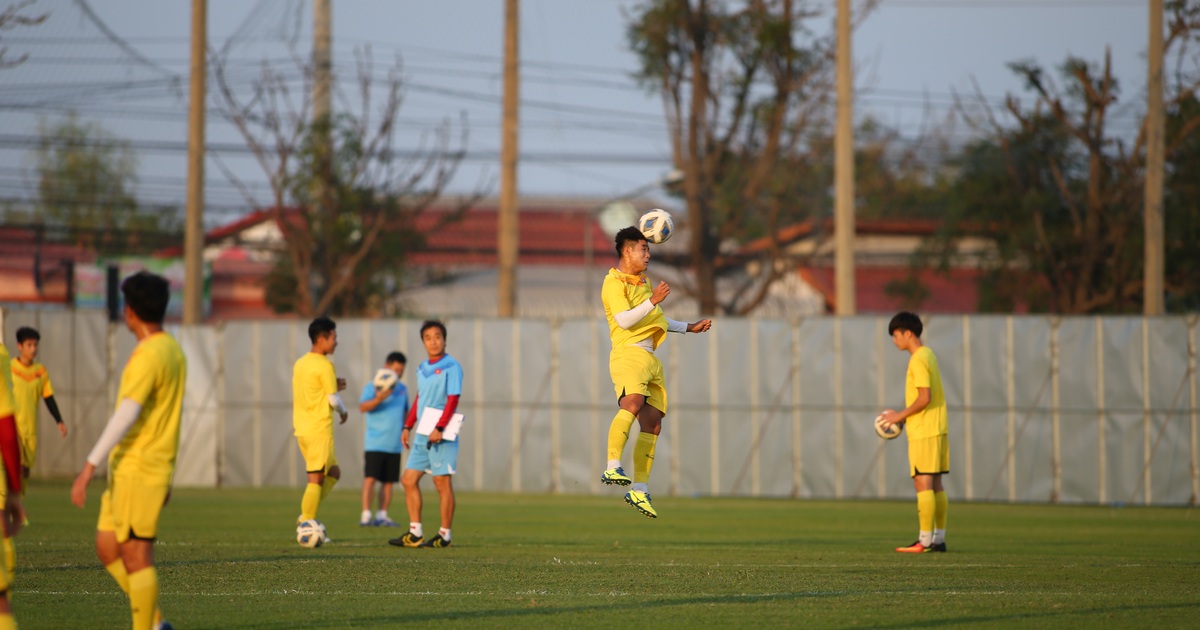 U23 Việt Nam luyện bóng bổng, sẵn sàng đấu U23 UAE trận ra quân