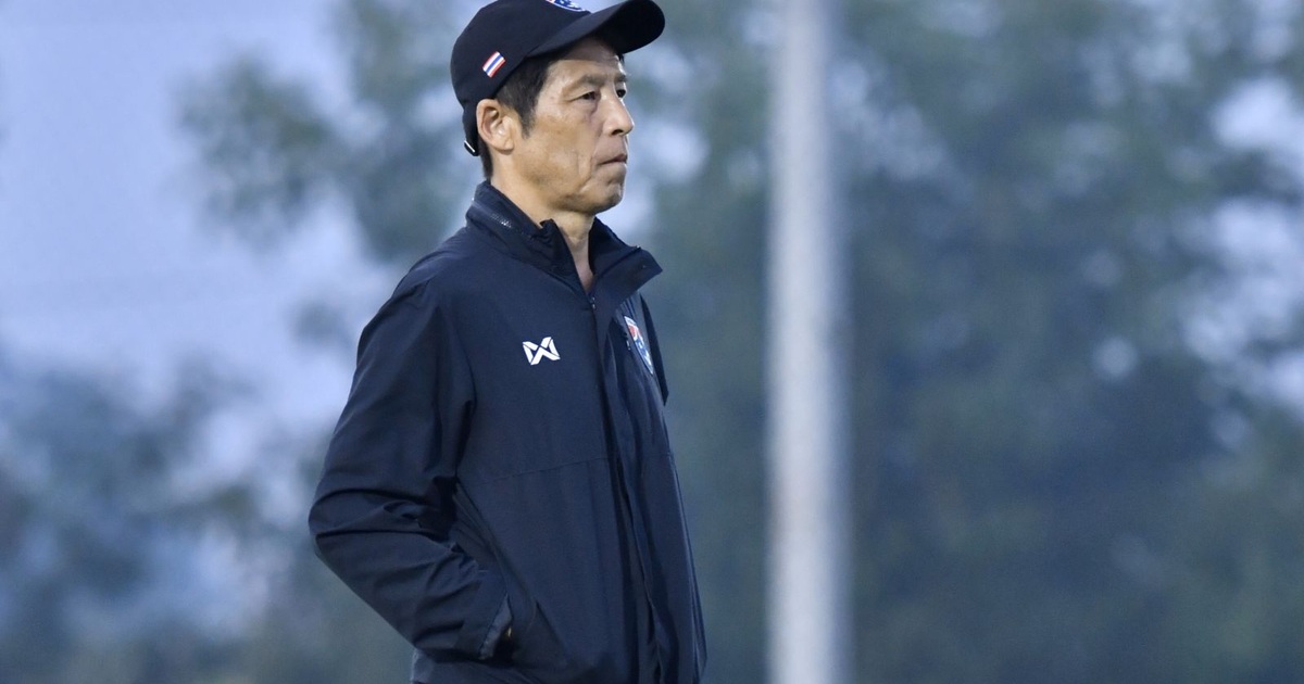 HLV Nishino chưa thể nâng tầm các đội bóng Đông Nam Á như thầy Park