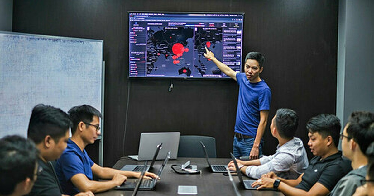 Trang web theo dõi diễn biến dịch corona của nhóm 5 kỹ sư người Việt