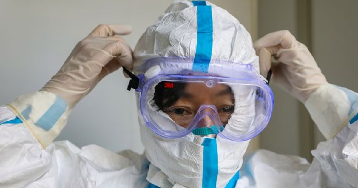 1.700 nhân viên y tế nhiễm virus corona, Trung Quốc đối mặt khủng hoảng mới
