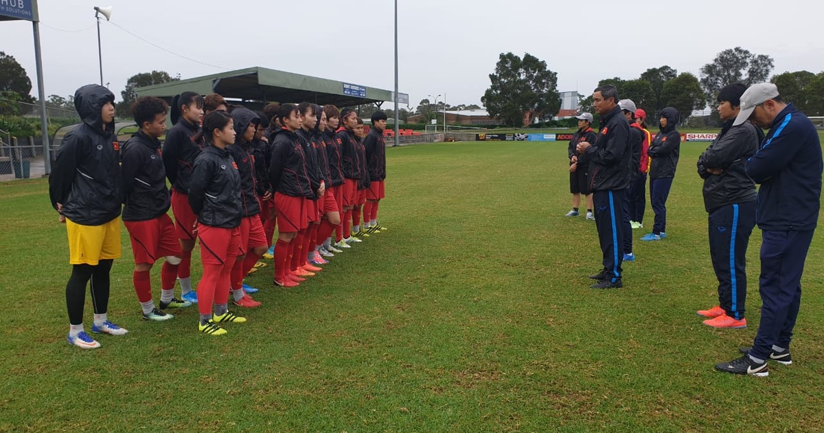 Đội tuyển nữ Việt Nam tập luyện tại Australia, chuẩn bị cho trận play-off