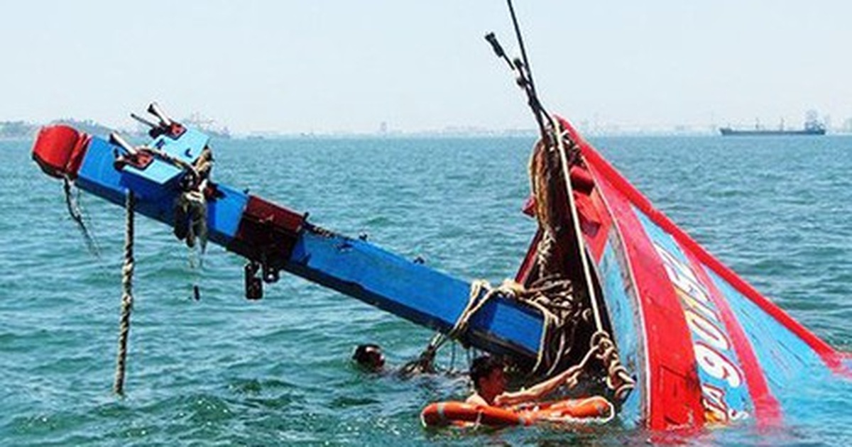 Việt Nam phản đối, yêu cầu Trung Quốc bồi thường vụ đâm chìm tàu cá