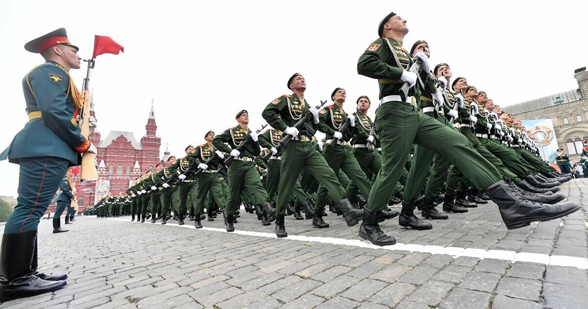 Dịch Covid-19 lây lan mạnh, Nga hoãn diễu binh kỷ niệm 75 năm Chiến thắng phát xít