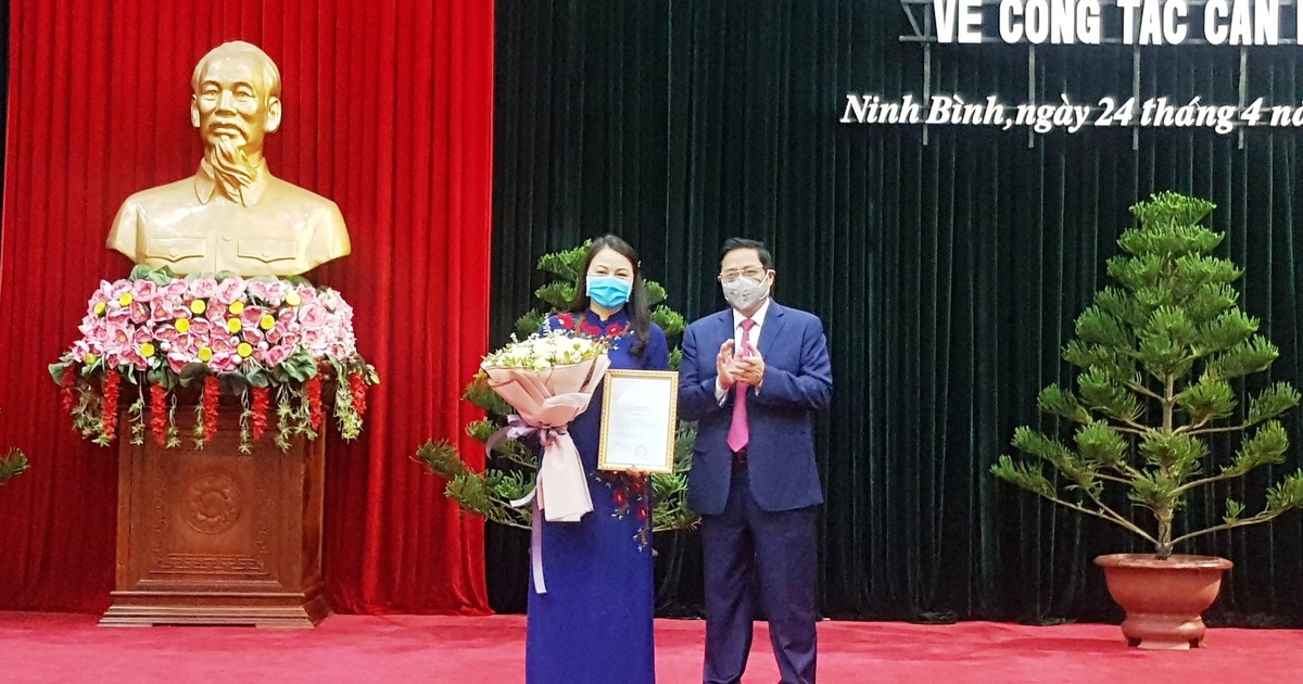 Chủ tịch Hội Liên hiệp Phụ nữ Việt Nam giữ chức Bí thư tỉnh Ninh Bình